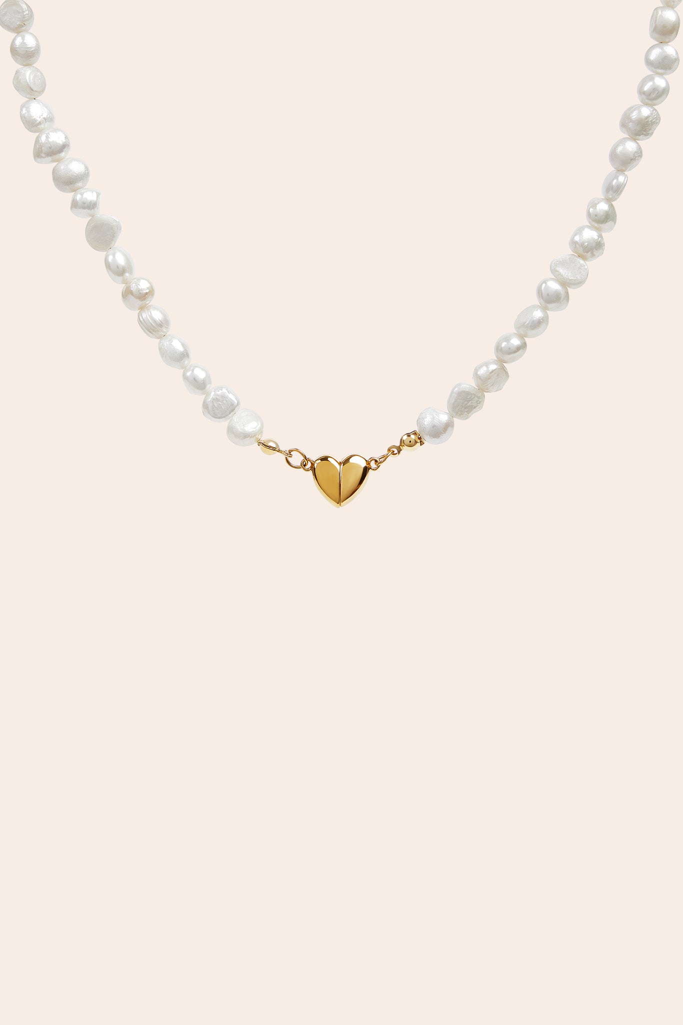 Pearl Strand Necklace in Gold | Pia by Petit Moments