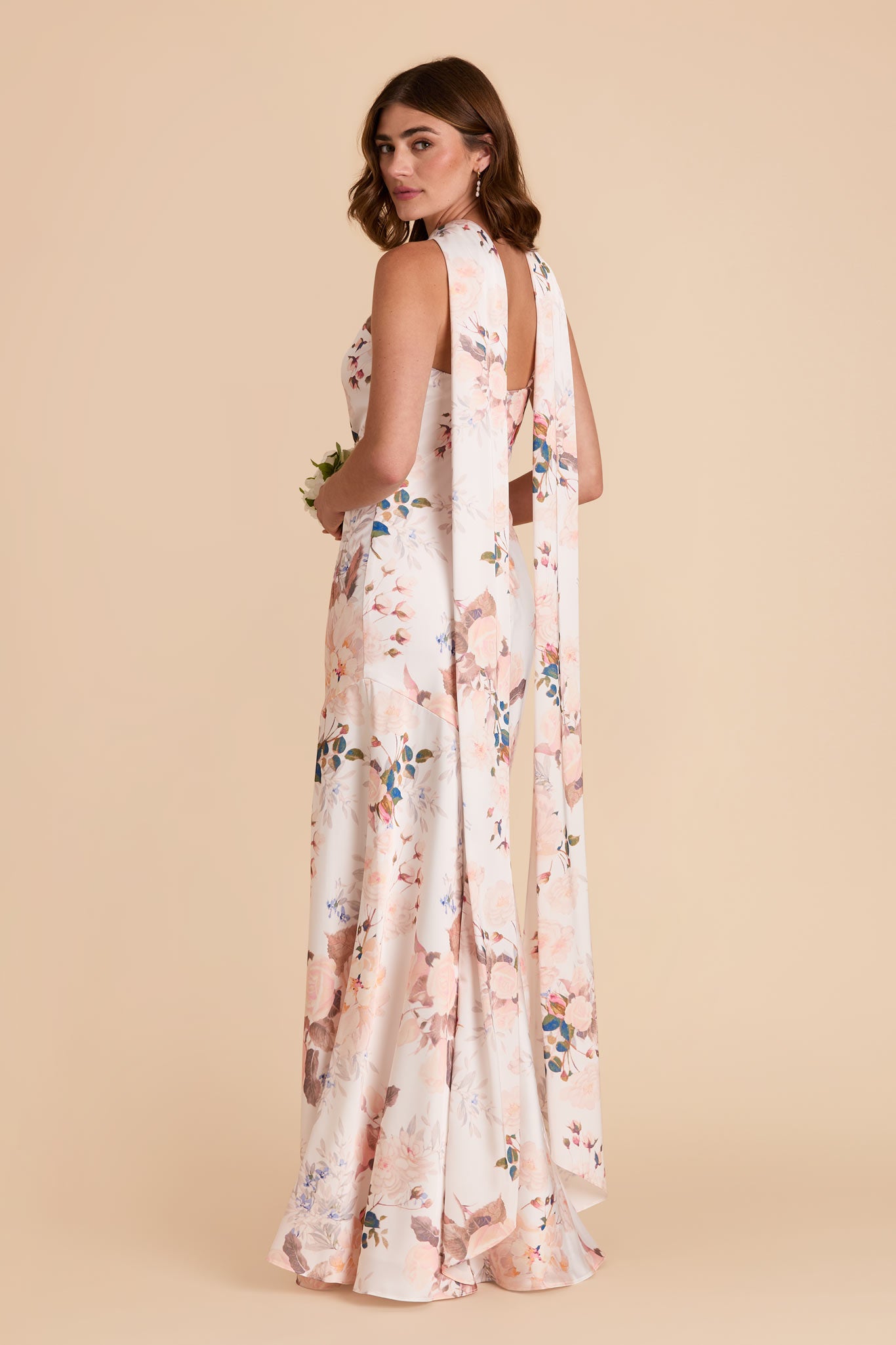 Champagne Satin Halter Gown with Train | Eileen Cascadia Bouquet