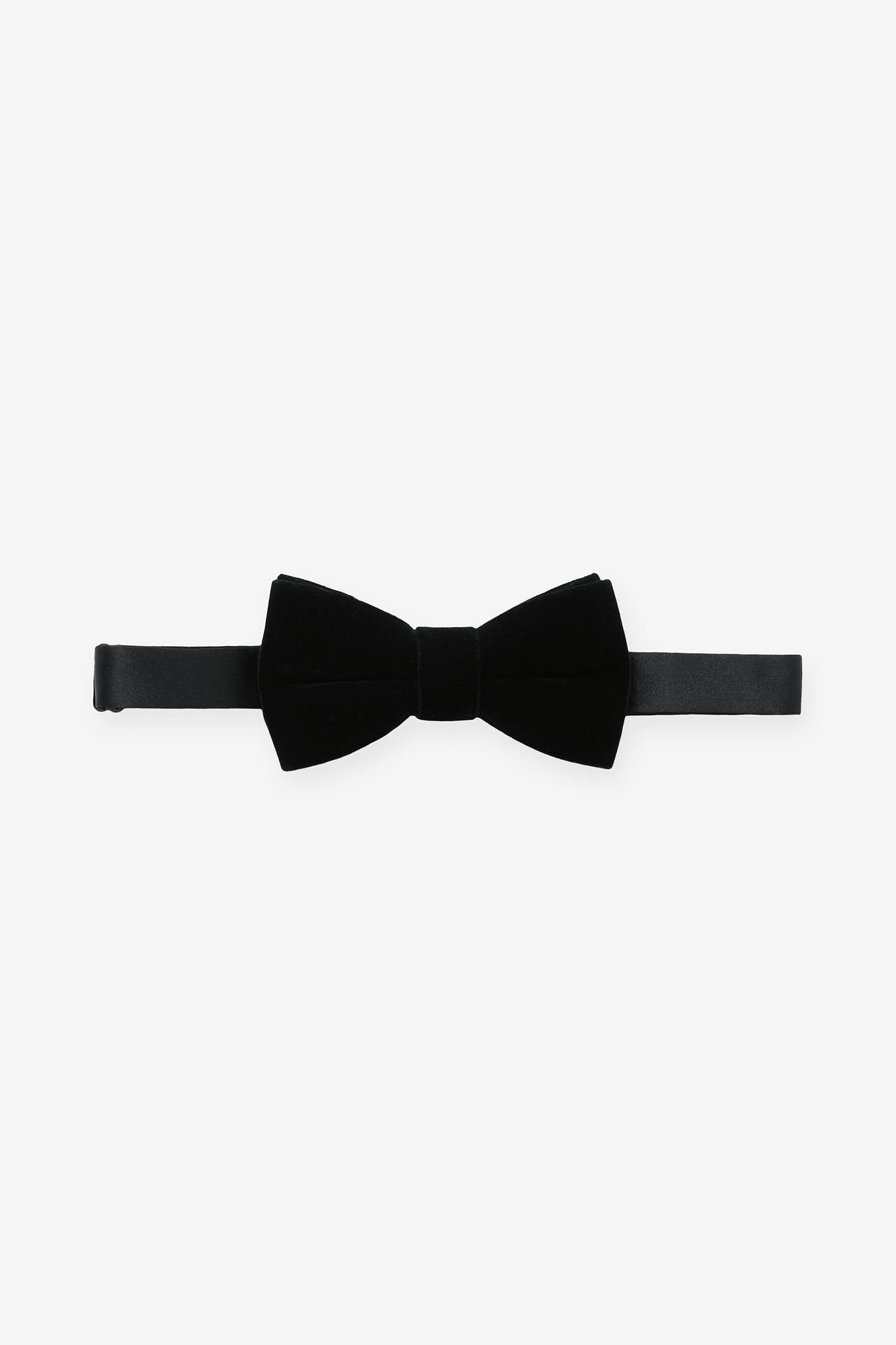 Black Velvet Bow Tie for Formal Occasions | Geno