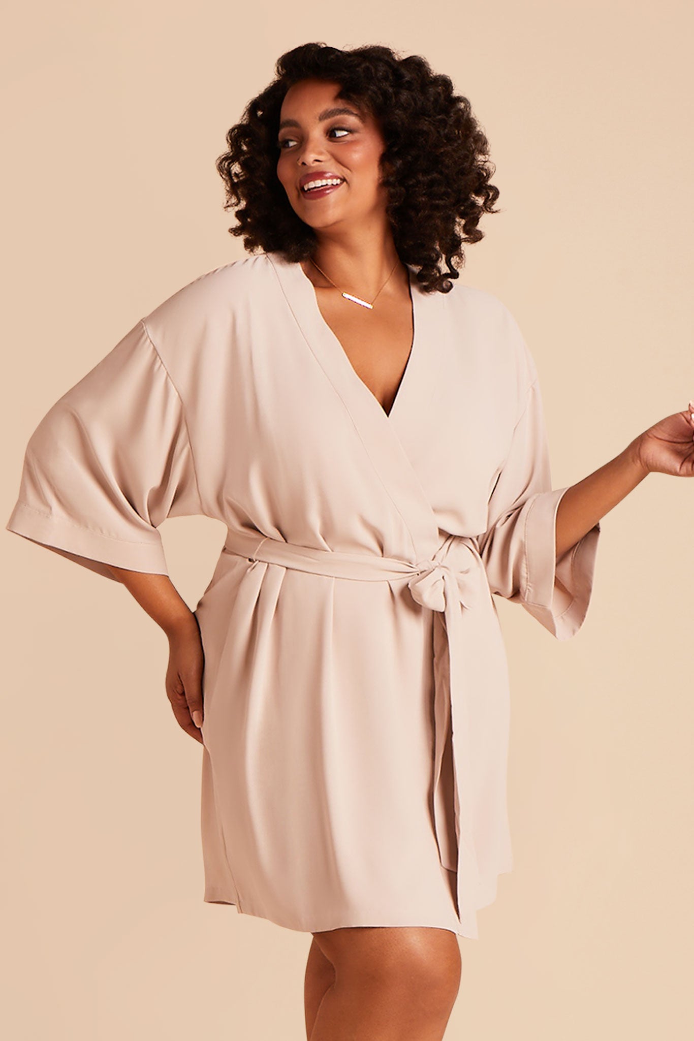 Minimalist Bridesmaid Robe in Taupe | Karen Robe