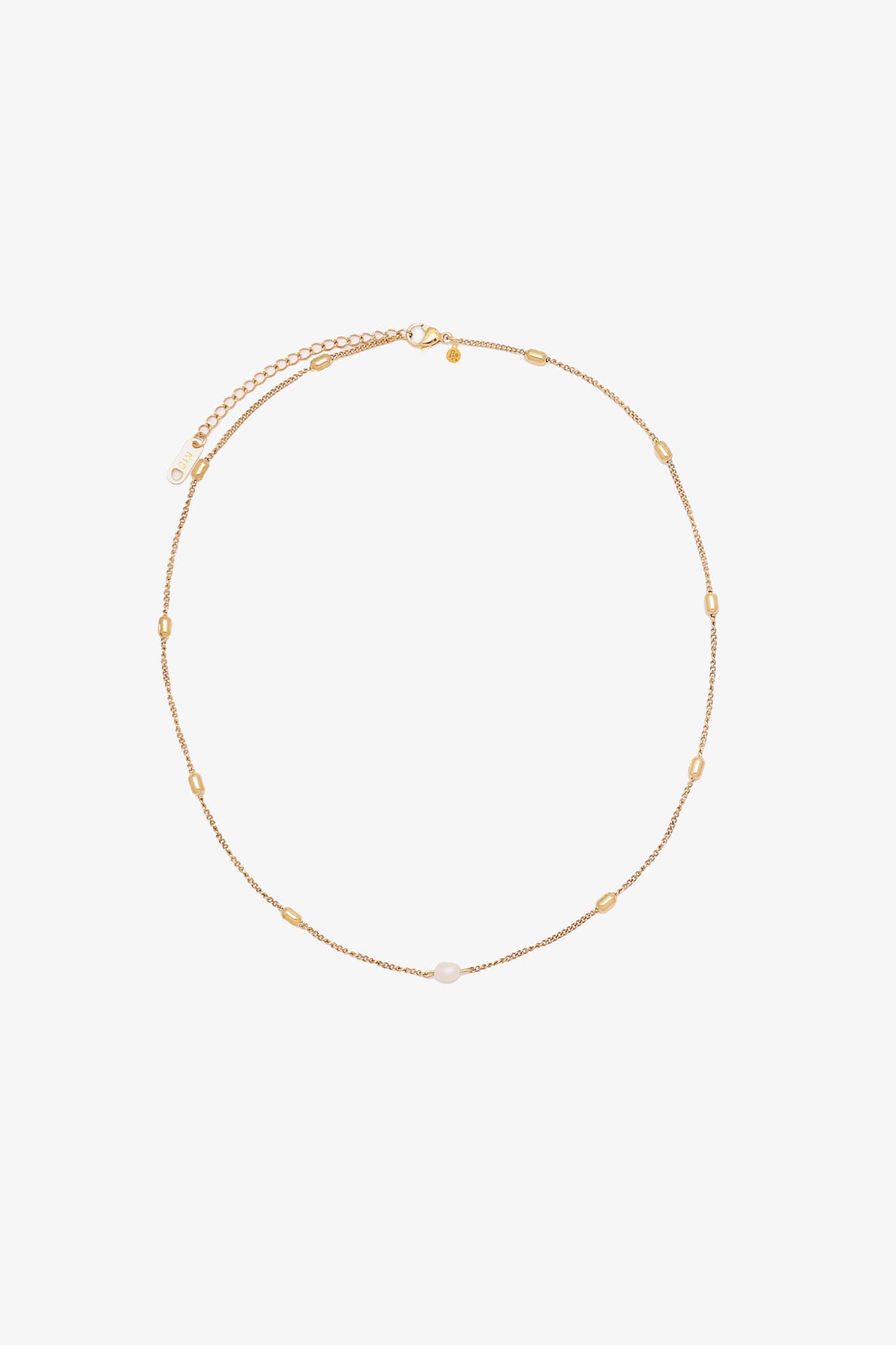Dainty Gold Pearl Necklace for Bridesmaids | Petit Moments