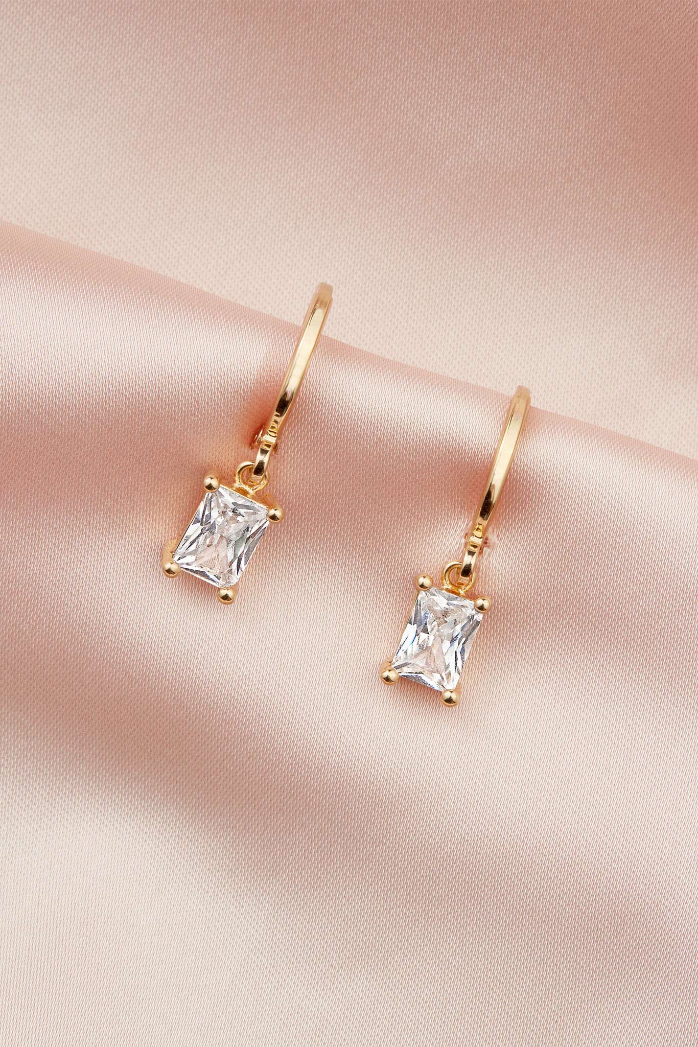Emerald Cut Gold Huggie Earrings | Avignon